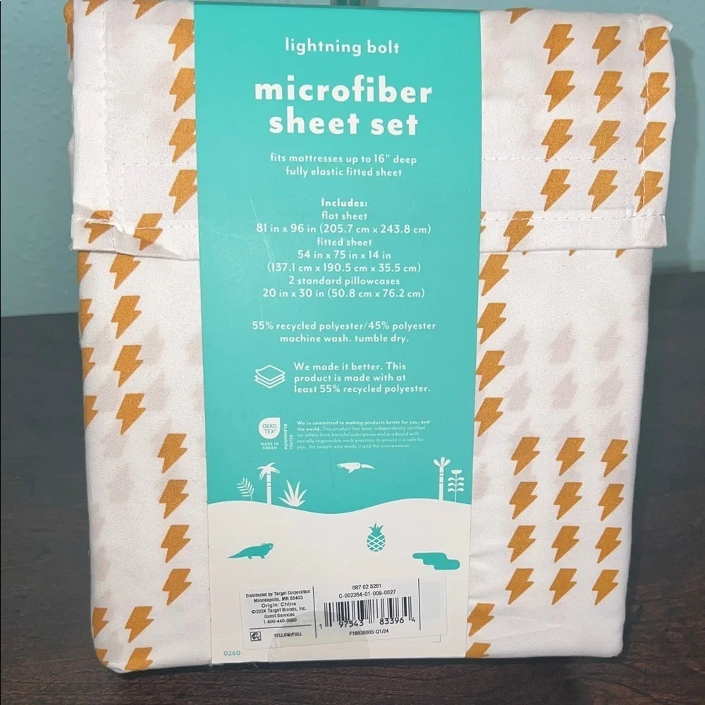 Pillowfort Lightning Bolt Microfiber Sheet Set - White and Orange